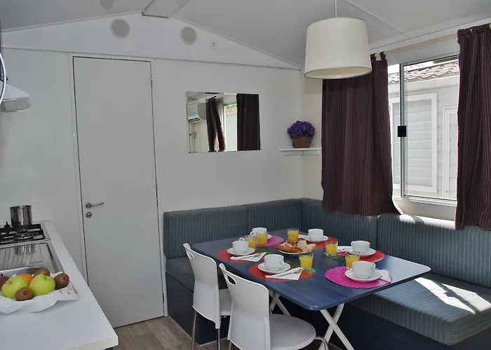 مكان تخييم Bella Austria *